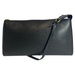 LOUIS VUITTON ルイヴィトン エピ アクセソワール24 ノワール黒 - メルカリ