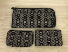 【中古品・現状品】印伝　池田屋　巳柄（干支柄）　黒鹿革✖白漆巳柄　長財布・コインケース・カードケース　３点セット　K-711のサムネイル