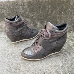 最安値 ISABEL MARANT インヒールスニーカー ブラック 38 - メルカリ