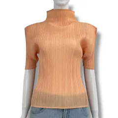極美品 ISSEY MIYAKE イッセイミヤケ PLEATS PLEASE プリーツプリーズ カットソー トップス ベージュ サイズ4のサムネイル