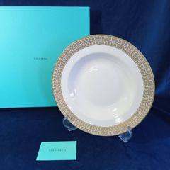TIFFANY&Co. ゴールドバンド プレート4枚 18㎝ 箱付1996未使用 - メルカリ