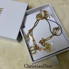 Dior パール ゴールドチャーム ブレスレット - メルカリ