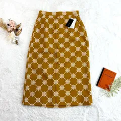 新品 未使用 日本製 Ketty ケティ 幾何学 フラワープリント タイトスカート 花柄 タグ付き レディースのサムネイル