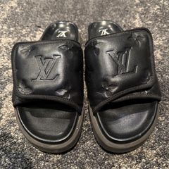 極美品✨ルイヴィトン ウォーターフロント ライン LVエンボス加工 黒