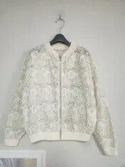 アイボリー レイ エンブロイダリー ブルゾン ジャケットのサムネイル