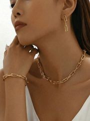 Women's Jewelry Set: European & American Influencer Style 3-Piece Set - Horseshoe Shaped Pendant Necklace, Bracelet, and Earrings