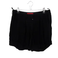PRADA プラダ ショートパンツ レーヨン ショーツ ハーフパンツ タック 薄手 ボトムス ブラック 38【M】 レディース 【中古】のサムネイル