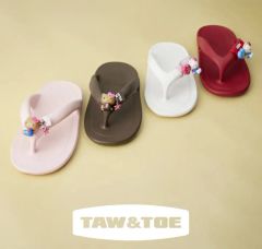 ちゅん様 TAW&TOE キティ キャンディボール サンダル サンリオ ちゅん様 TAW&TOE キティ キャンディボール サンダル サンリオ - メルカリ