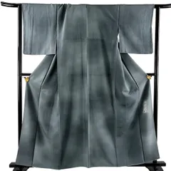 【美品】 小紋 身丈159.5cm 裄丈64cm M 袷 斉藤三才 落款 ぼかし柄 青灰色 正絹 秀品 【中古】のサムネイル