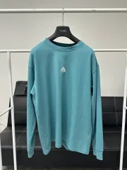 サイズ 100) NIKE ACG ドライフィット 長袖 Tシャツのサムネイル