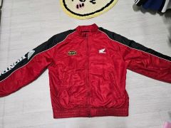 SUPREME19AW HONDA FOX Racingジャケット Sサイズ 赤 - メルカリ