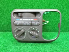 [16026] 送料無料 スズキ MRワゴン MF22S エアコンスイッチパネルのサムネイル
