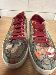 Gucciティアン スリッポン 鳥のデザイン - メルカリ