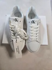 Calvin Klein カルバン・クライン 말모 スニーカーのサムネイル