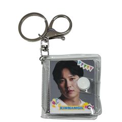 N.Flying フォトカードホルダー キーリング ミャンミ チャフン - メルカリ