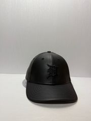 SEESEE NEW ERA 950 BLACK - メルカリ
