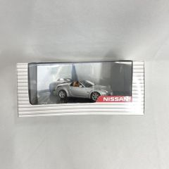 Volkswagen Golf R32 1/43 ミニカー ディ−ラ―別注 - メルカリ
