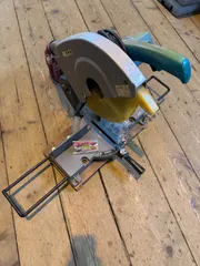 マキタ（makita） 10型卓上マルノコ 2404B 電動工具 中古（空転にて 