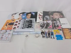  中古品 Snow Man 岩本照 アクリルスタンド 他 ペンライト パンフレット CD クリアファイル 等 グッズセット