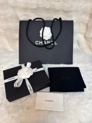 CHANEL 三つ折財布 シリアルナンバーあり ココボタン 箱付き - メルカリ