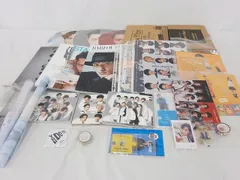  中古品 Snow Man 岩本照 アクリルスタンド 他 キーホルダー カレンダー 雑誌 ステッカー ペンライト 等 グッズセット