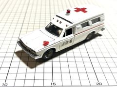 Yonezawa Toys Toyota Crown Ambulance箱付き - メルカリ