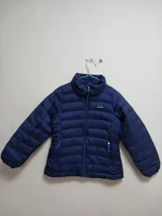 パタゴニア キッズ 女の子 軽量ダウン アウター サイズ XS 5-6のサムネイル