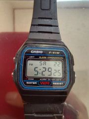 548 DW-210 カシオ G-SHOCK前身 動作品 バンド切れ - メルカリ