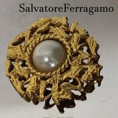 フェラガモ Salvatore Ferragamo ヴィンテージ パールゴールドブローチ パンプスハイヒールモチーフのサムネイル