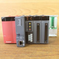 シーケンス Q173DSCPU ＋サーボモーター セット 動作保証 - メルカリ