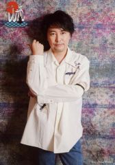 [중고]생 사진(남성) 요시노 유우유/무릎 위/Kiramune Presents Hiroyuki Yoshino Live Tour 2025 [애니바가 흐르기 때문에 사과에 내가 흐릅니다]브로마이드(공통)