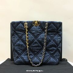 CHANEL ショルダーバッグ ブラック内蔵チップae - メルカリ