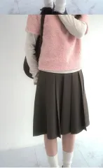 茶色スカートのサムネイル