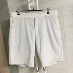 新品【CARUSO カルーゾ】コットンストレッチ ショートパンツ 白 48 新品【CARUSO カルーゾ】コットンストレッチ ショートパンツ 白 48