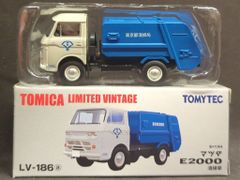 TOMICA LIMITED vintage マツダT2000 衛生車 | Mercari