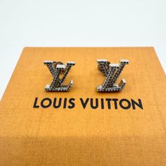 LOUIS VUITTON ピアス ルイザ ストラス アイコニック シルバー - メルカリ
