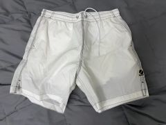 モンクレール MONCLER ハーフパンツ スイムパンツ ホワイト 白 XXXL