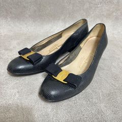 サルヴァトーレ フェラガモ パンプス ヴァラリボン レザー ブラック
