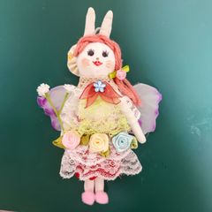 陶器の黄色の羽付き人形(wakatsu mariko) 商品の説明陶器の羽付きの黄色…