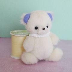 平たいうさぎA ハンドメイド ミニチュア マスコット ぬいぐるみ 小さい