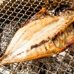 希少品‼️】 新仔うなぎの白焼き 4尾 - メルカリ