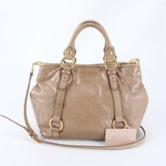 miumiu ショルダー バッグ 保存袋 美品 ベージュ 人気商品 チャーム 