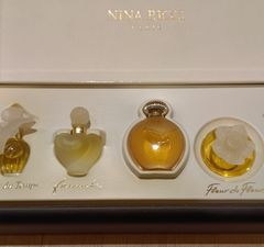 入手困難 廃盤品】NINARICCI ニナリッチ 香水 レールデュタン 二羽鳩