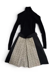 美品　美シルエット　CARVEN カルヴェン　ドッキング　ニット　ワンピース　ロング　ハイネック　タートルネック　レース　フレアスカート　サイズXS　ウール　ポリエステルのサムネイル