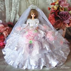 ☆サマーセール☆ベルサイユの薔薇 高貴な大輪の花を咲かせた深紅の