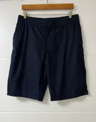 COS ハーフパンツのサムネイル