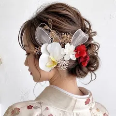 胡蝶蘭 白　赤　ゴールド 花 ヘアアクセサリー 結婚式 成人式 卒業式  ⑳ 髪飾り 振袖 和装 ブライダル 花嫁ヘア