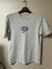 ナイキ グラフィック 半袖 Tシャツ グレー