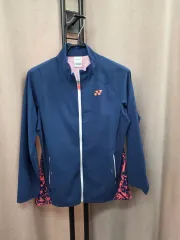 YONEX ネイビ ー ウォームアップ ジャケットのサムネイル