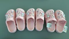 (新品 4足) サンリオ マイメロディ クロックス サンダル 250mmのサムネイル